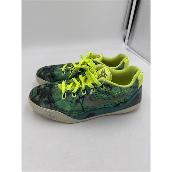 Size 7 (GS) - Nike Kobe 9 EM Low Easter - Picture 2 of 8